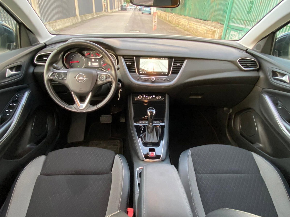 Opel Grandland X 1.5 diesel Ecotec Start&Stop aut. Ultimate (18)