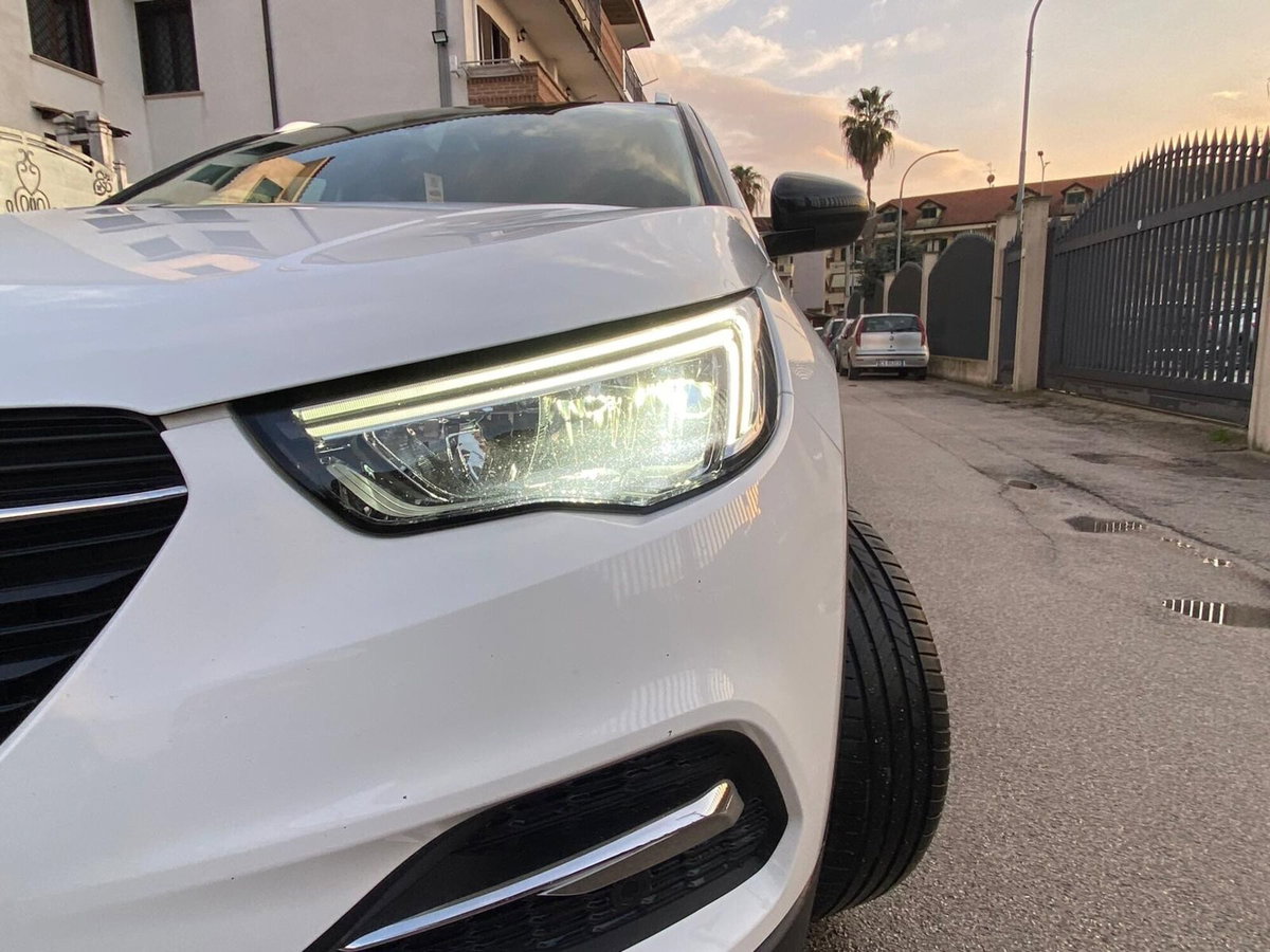 Opel Grandland X 1.5 diesel Ecotec Start&Stop aut. Ultimate (2)