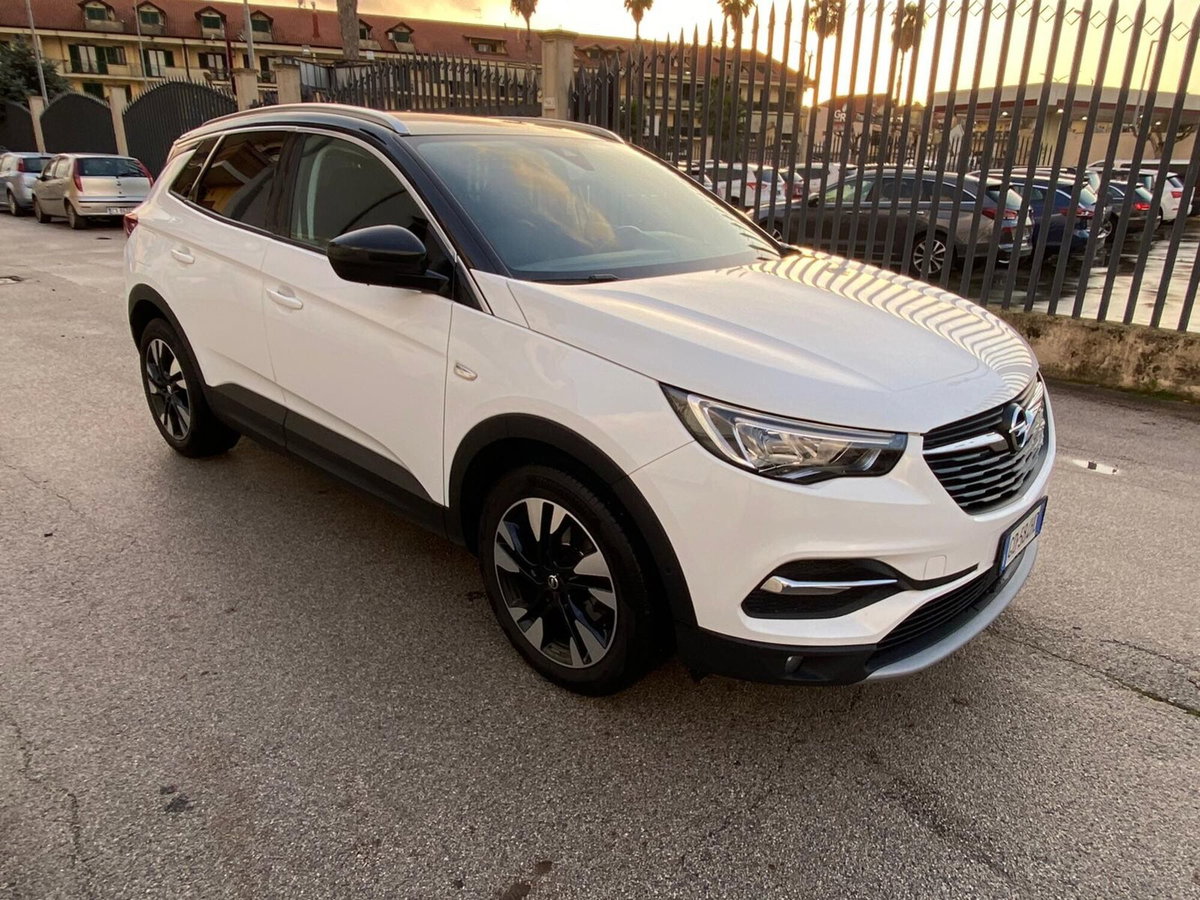 Opel Grandland X 1.5 diesel Ecotec Start&Stop aut. Ultimate (9)