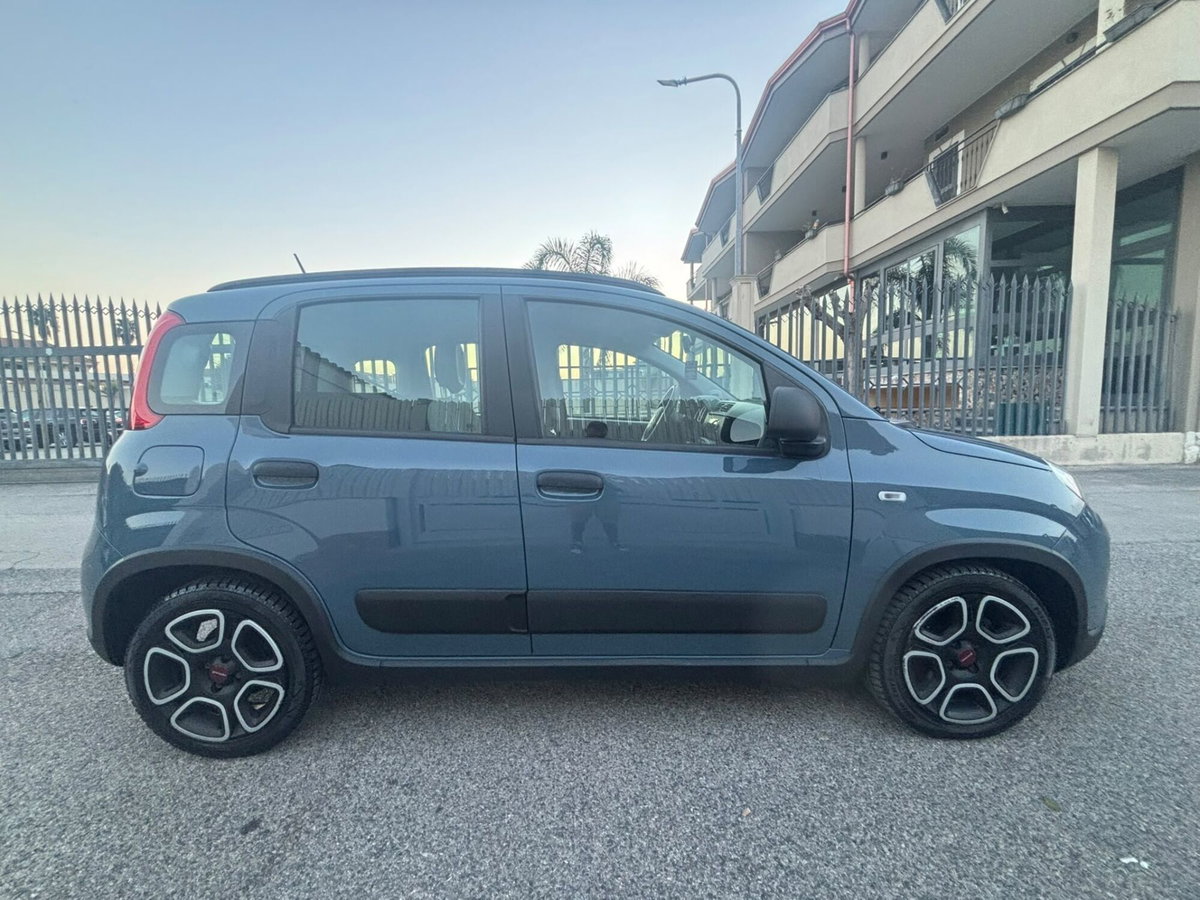 Fiat Panda 1.0 FireFly S&S Hybrid City Life (7)