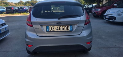 Ford Fiesta 1.4 TDCi 5p. Ghia (4)