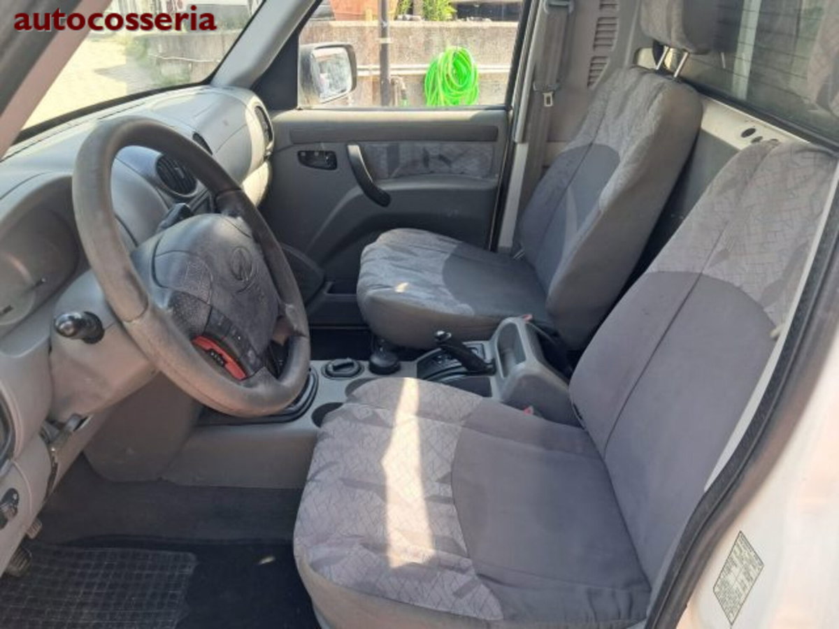 Mahindra Goa Pick-up 2.2 CRDe 16V 4WD SC Trilaterale Pick-Up (5)