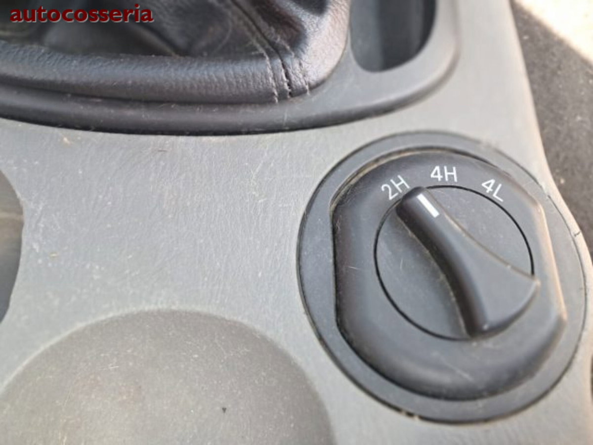 Mahindra Goa Pick-up 2.2 CRDe 16V 4WD SC Trilaterale Pick-Up (7)
