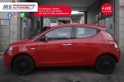 Lancia Ypsilon 1.0 FireFly 5 porte S&S Hybrid Silver Plus (4)