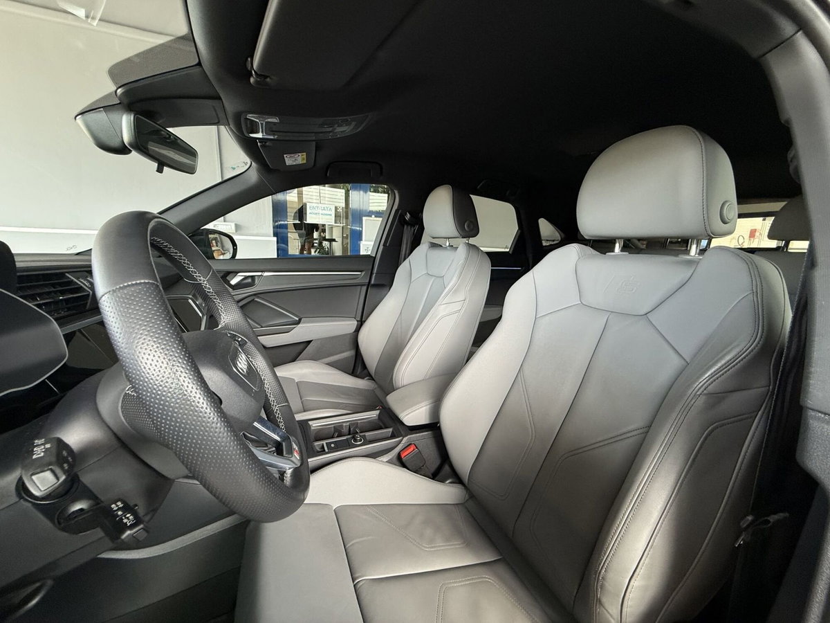 Audi Q3 Sportback 35 TDI quattro S tronic S line edition (10)