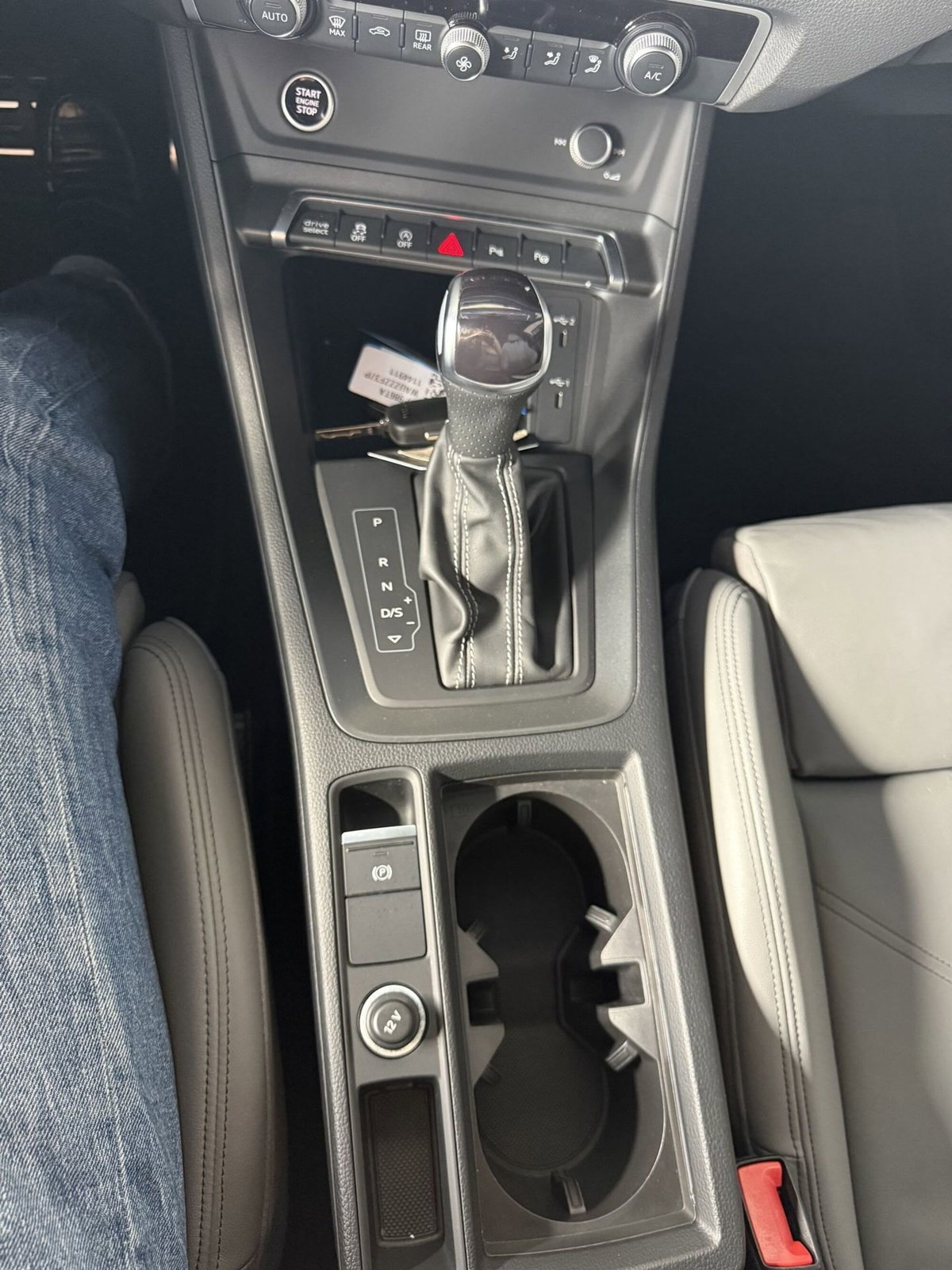 Audi Q3 Sportback 35 TDI quattro S tronic S line edition (14)