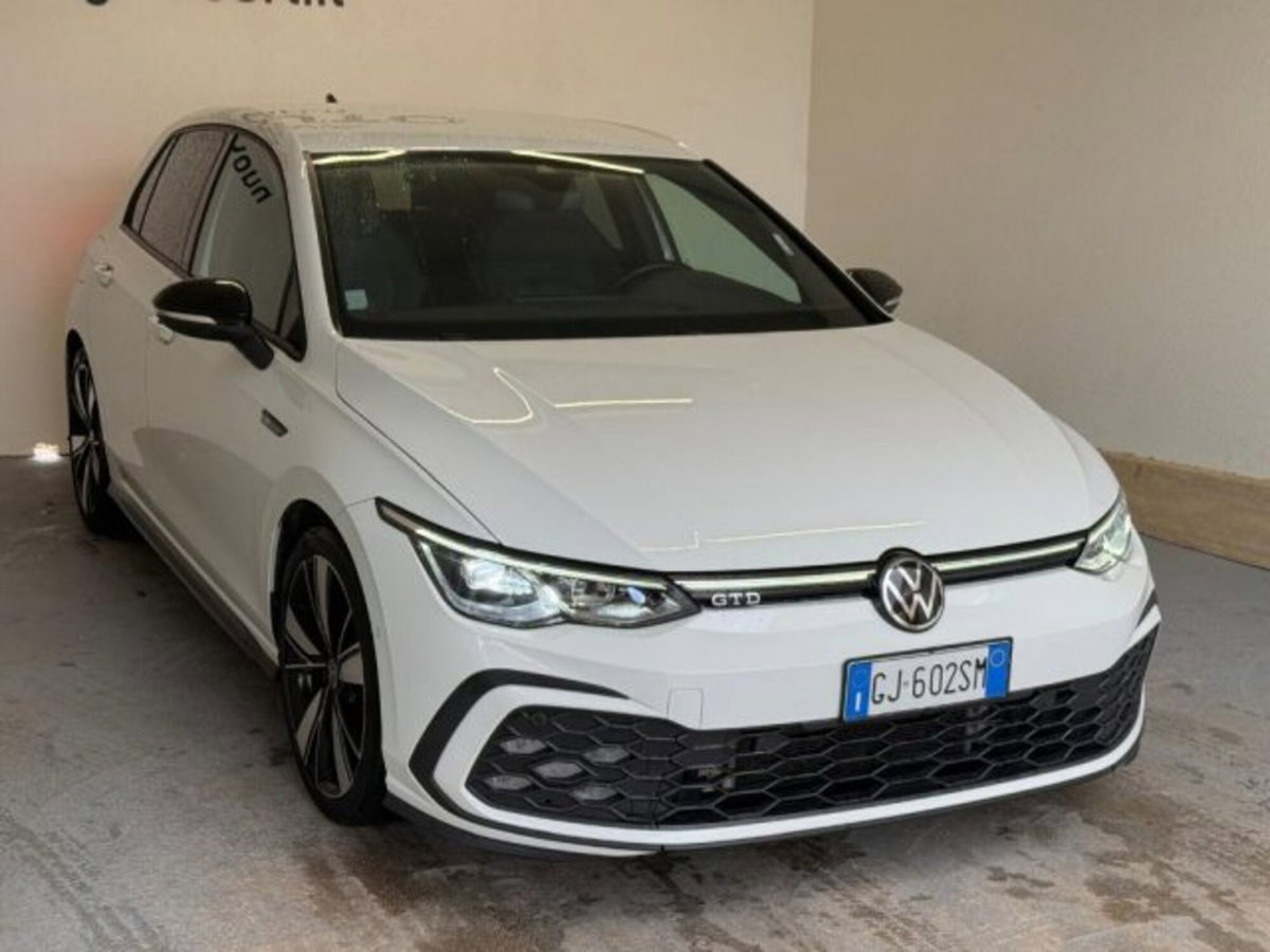 Volkswagen Golf 2.0 TDI GTD DSG (2)