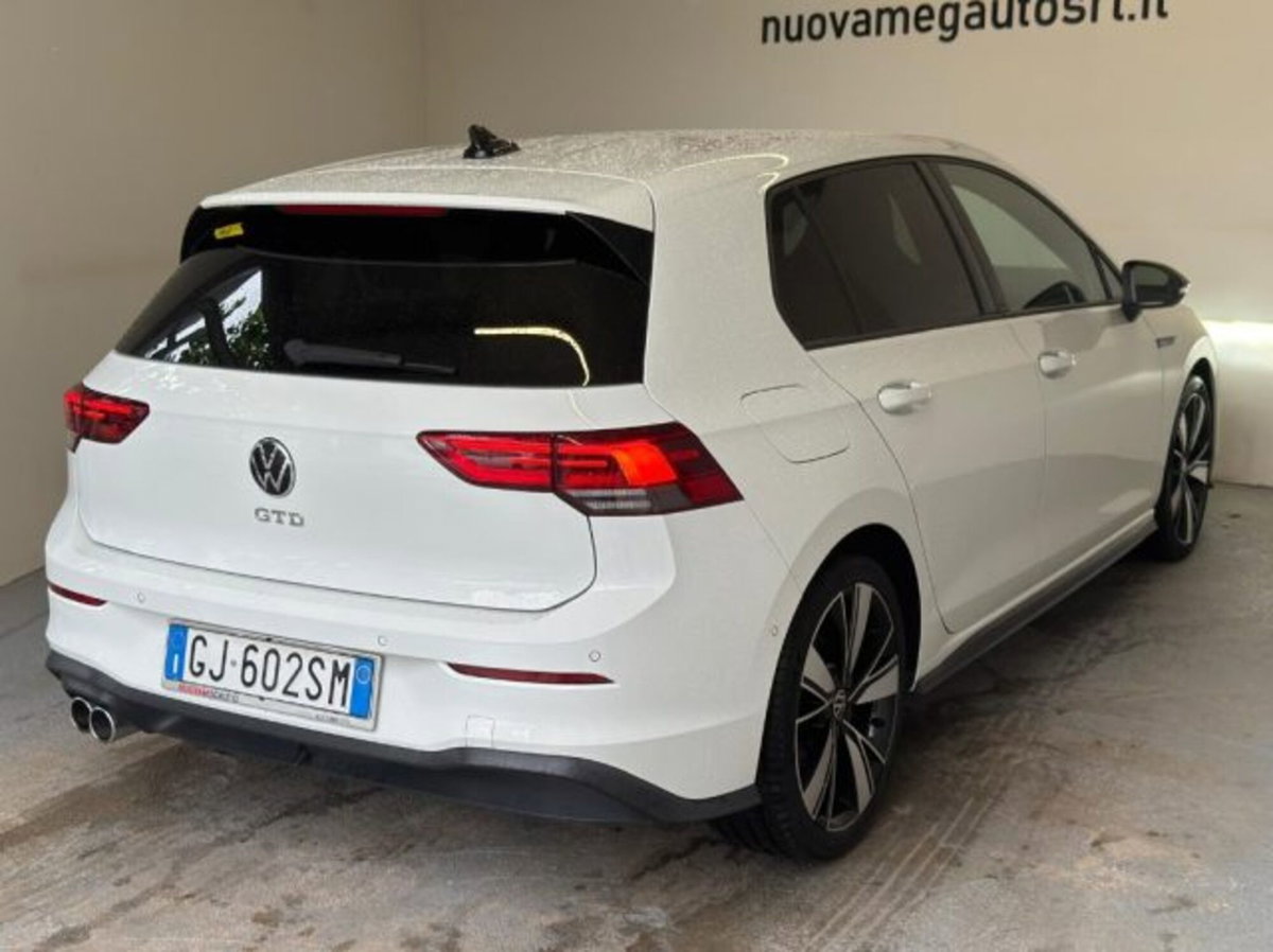 Volkswagen Golf 2.0 TDI GTD DSG (6)