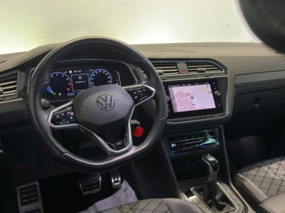 Volkswagen Tiguan 1.5 TSI 150 CV DSG ACT R-Line (12)