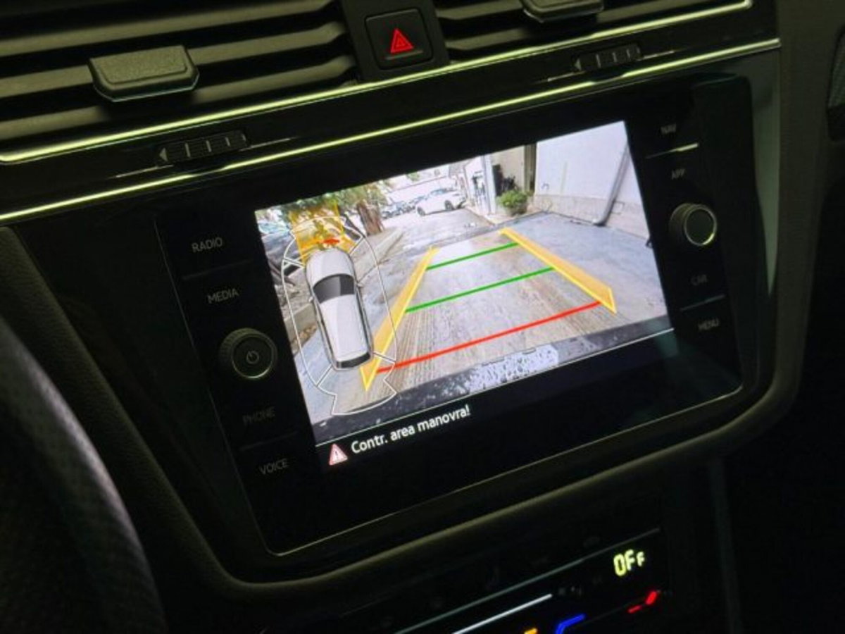 Volkswagen Tiguan 1.5 TSI 150 CV DSG ACT R-Line (15)