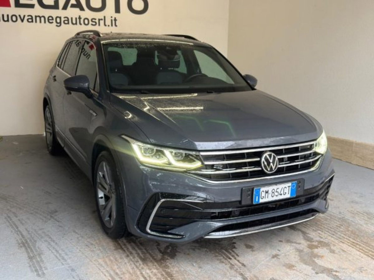 Volkswagen Tiguan 1.5 TSI 150 CV DSG ACT R-Line (2)