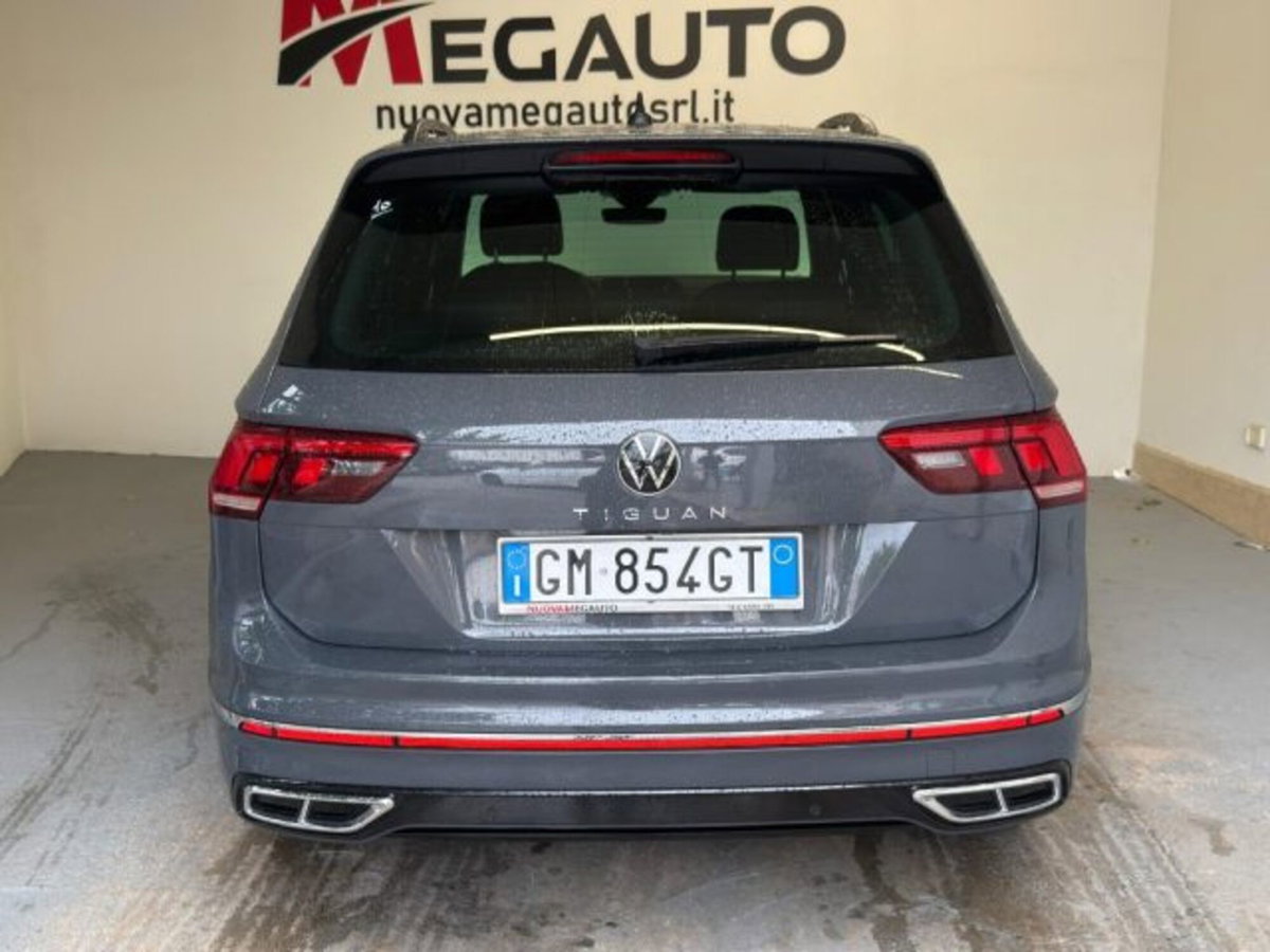 Volkswagen Tiguan 1.5 TSI 150 CV DSG ACT R-Line (6)