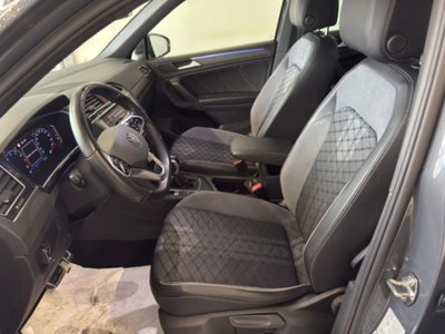 Volkswagen Tiguan 1.5 TSI 150 CV DSG ACT R-Line (9)