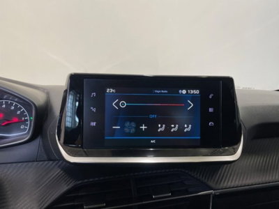 Peugeot 208 1.2 puretech Active s&s 75cv (11)