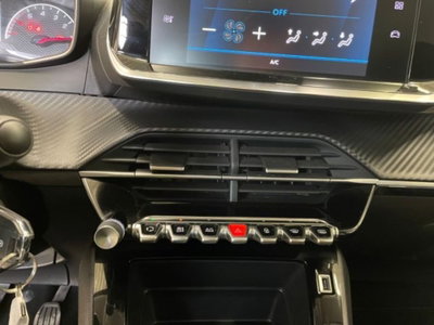 Peugeot 208 1.2 puretech Active s&s 75cv (14)