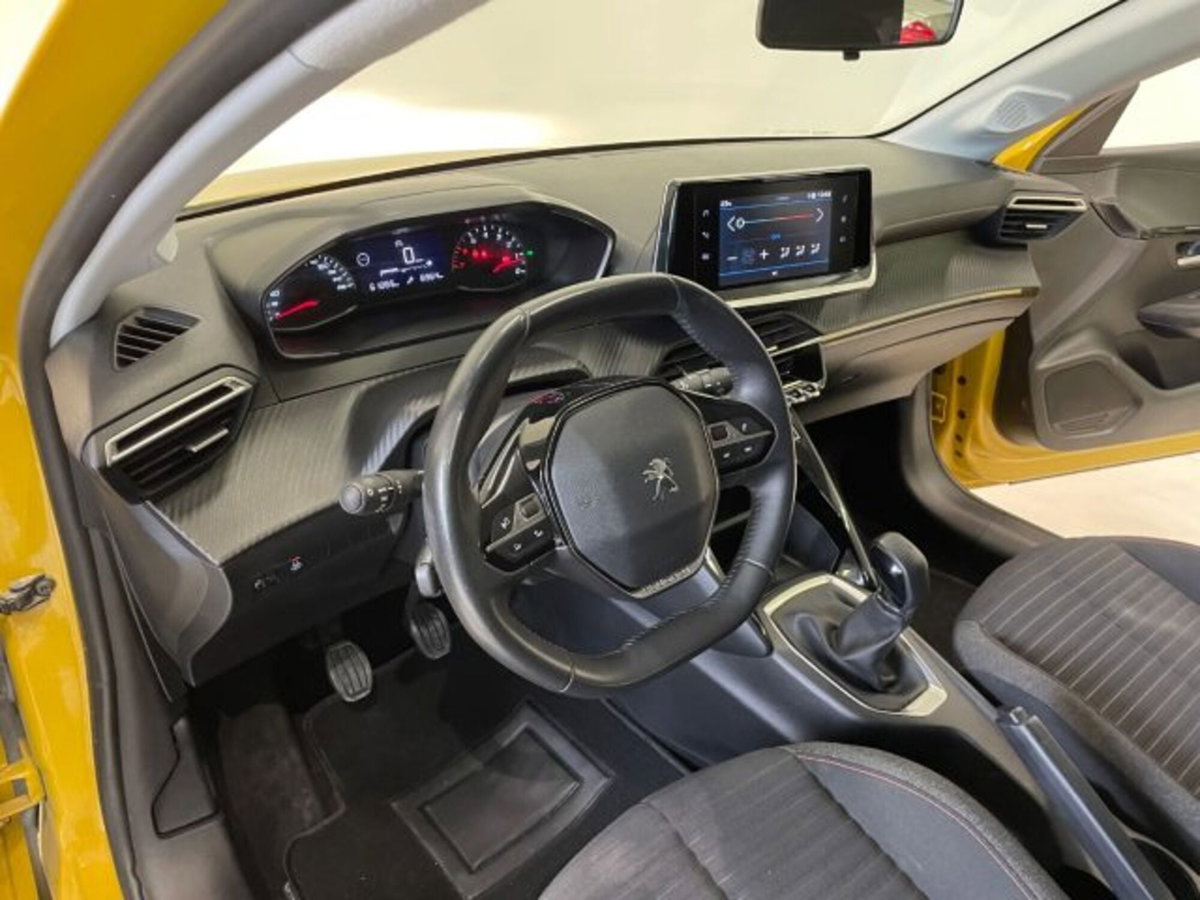 Peugeot 208 1.2 puretech Active s&s 75cv (15)