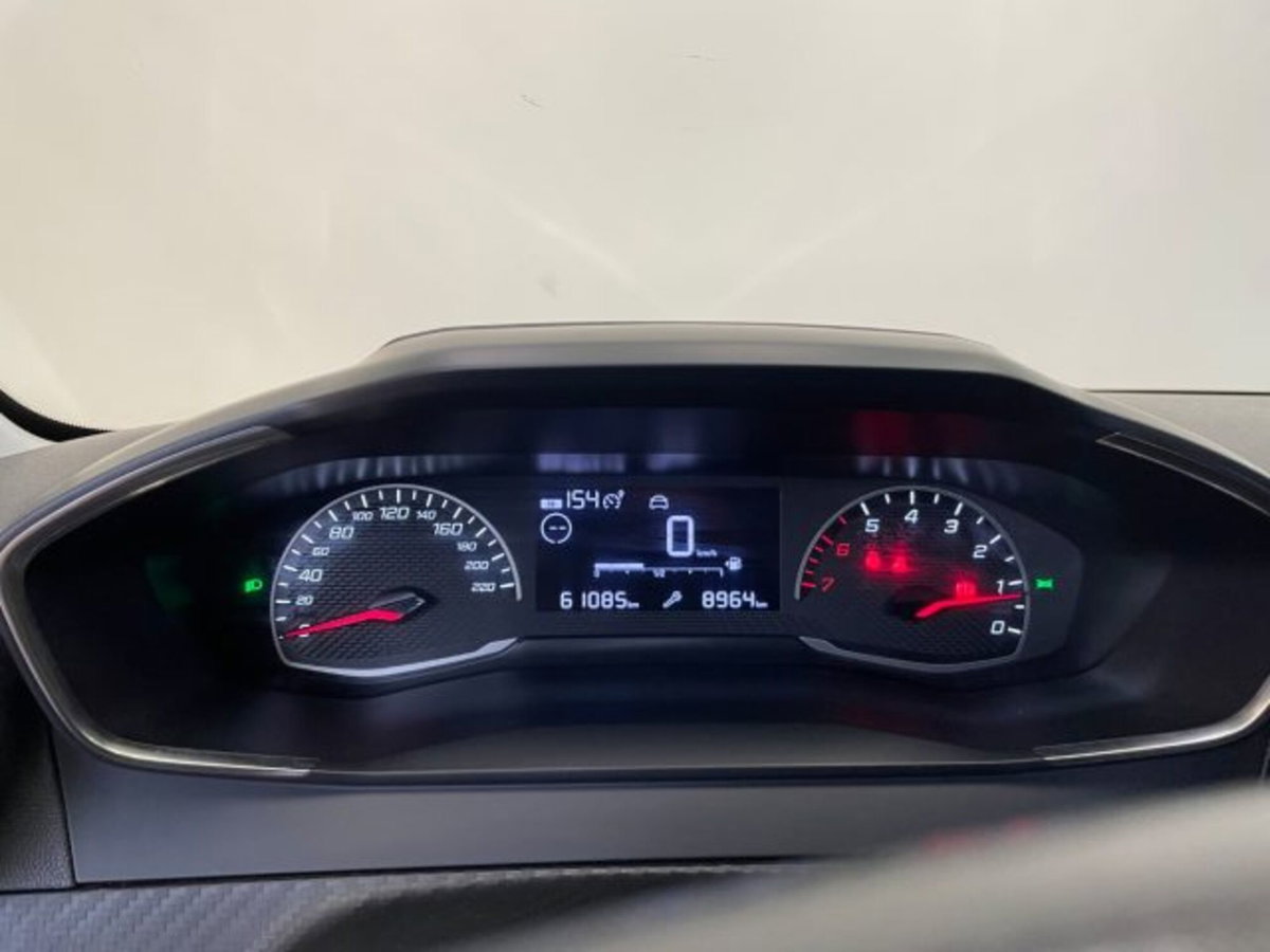 Peugeot 208 1.2 puretech Active s&s 75cv (19)