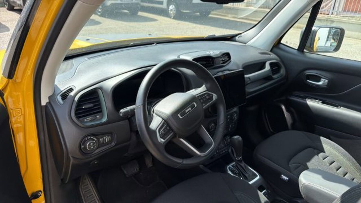 Jeep Renegade 1.3 t4 phev North Star 4xe at6 (6)