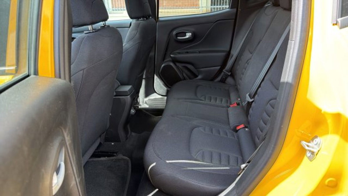 Jeep Renegade 1.3 t4 phev North Star 4xe at6 (8)