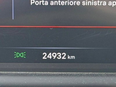Jeep Avenger 1.2 turbo Summit fwd 100cv (5)