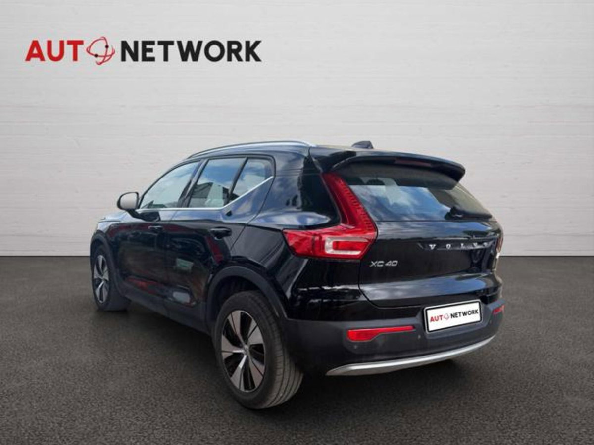 Volvo XC40 T4 Recharge Plug-in Hybrid Inscription Expression (2)