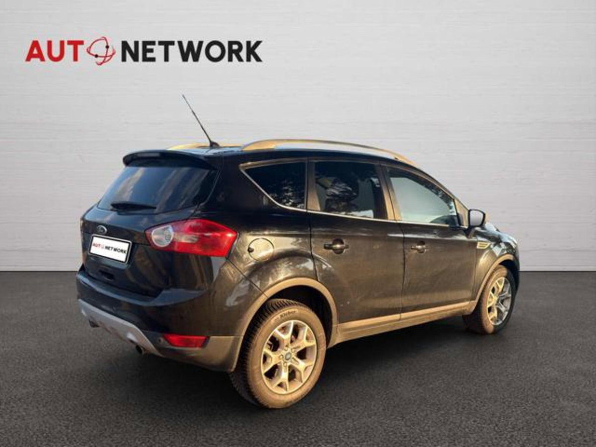 Ford Kuga 2.0 TDCi 140 CV 2WD DPF (2)