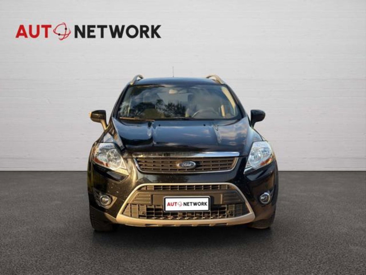 Ford Kuga 2.0 TDCi 140 CV 2WD DPF (5)