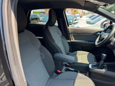 Renault Captur TCe 90 CV Techno (16)