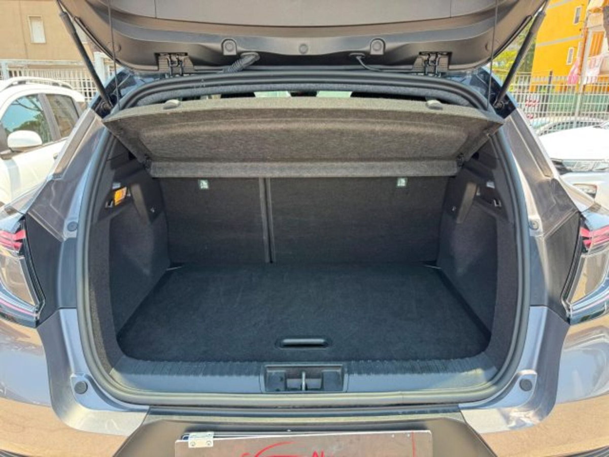 Renault Captur TCe 90 CV Techno (8)