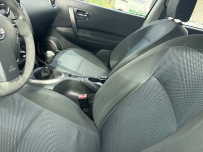 Nissan Qashqai 1.5 dCi DPF Acenta (10)