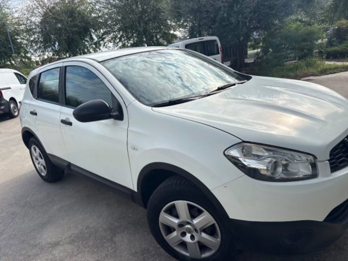 Nissan Qashqai 1.5 dCi DPF Acenta (4)