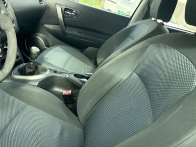 Nissan Qashqai 1.5 dCi DPF Acenta (8)