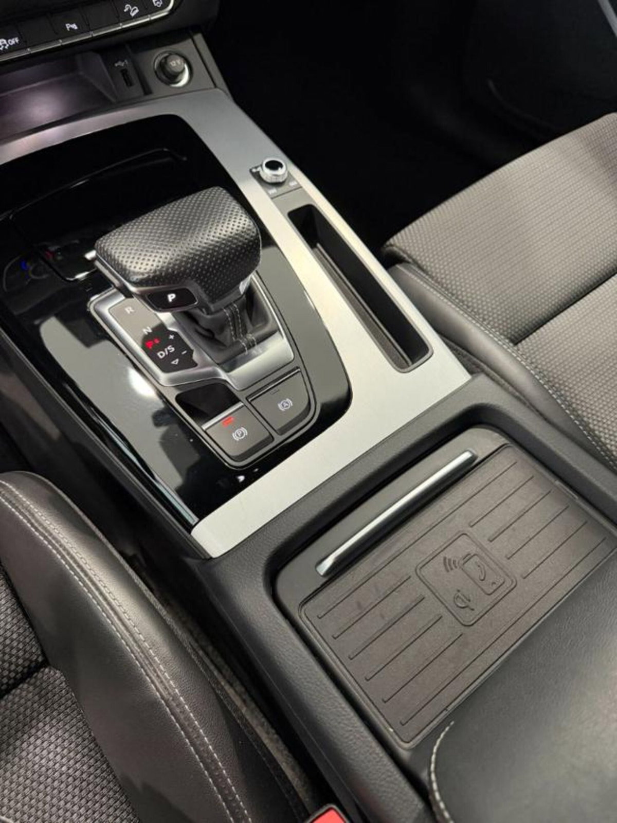 Audi Q5 40 TDI 204 CV quattro S tronic S line plus (14)