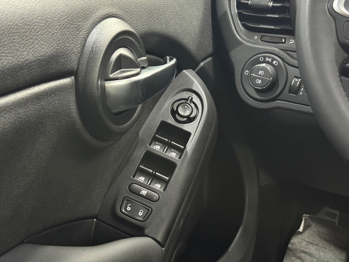 Fiat 500X 1.3 MultiJet 95 CV Club (19)