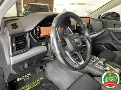 Audi Q5 40 TDI quattro S tronic Business Sport (10)