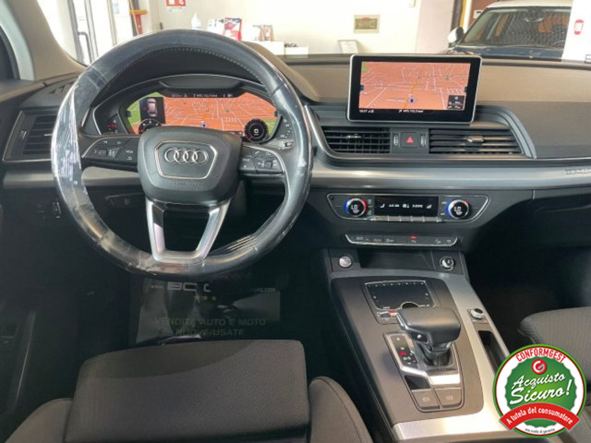 Audi Q5 40 TDI quattro S tronic Business Sport (14)