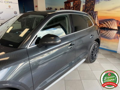 Audi Q5 40 TDI quattro S tronic Business Sport (20)