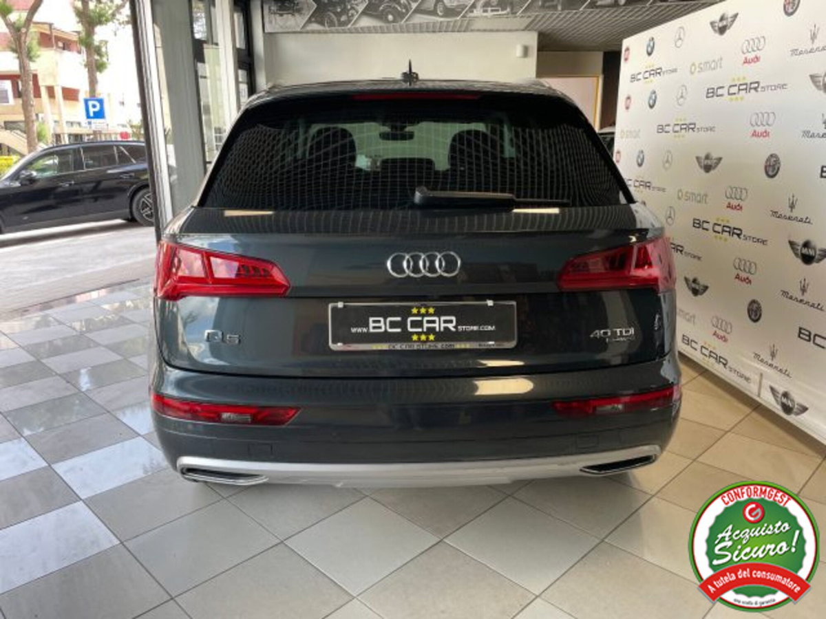 Audi Q5 40 TDI quattro S tronic Business Sport (5)