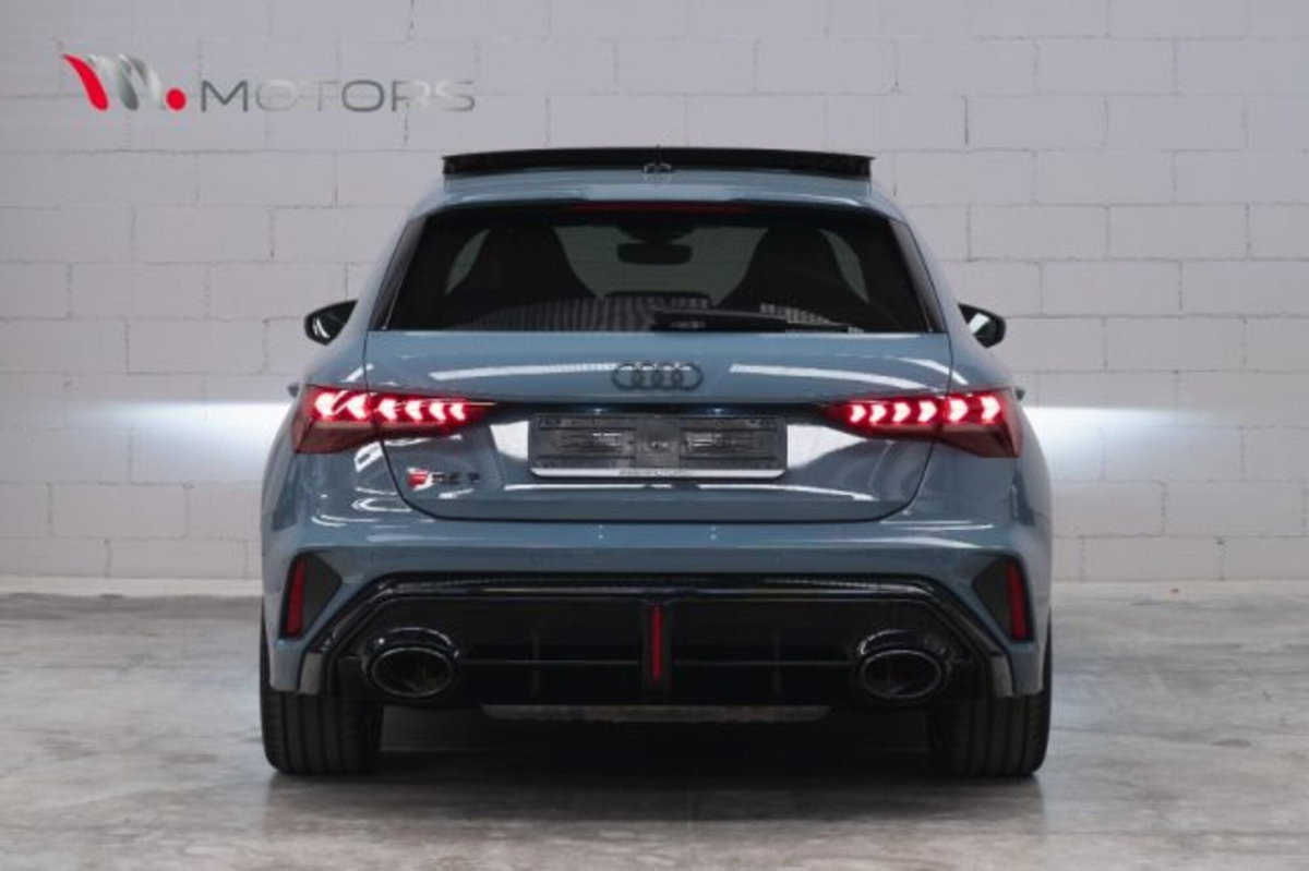 Audi RS 3 Sportback 2.5 tfsi quattro s-tronic (5)