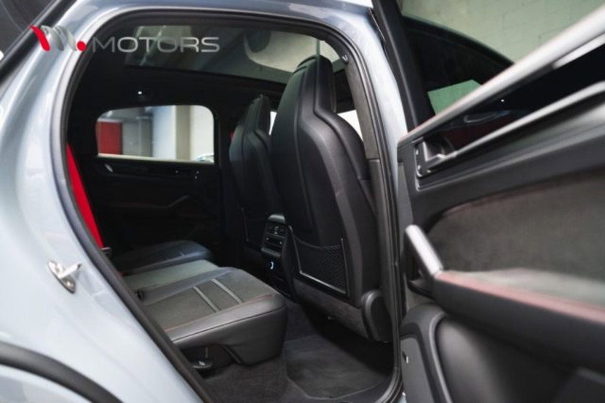 Porsche Cayenne 4.0 GTS tiptronic (12)