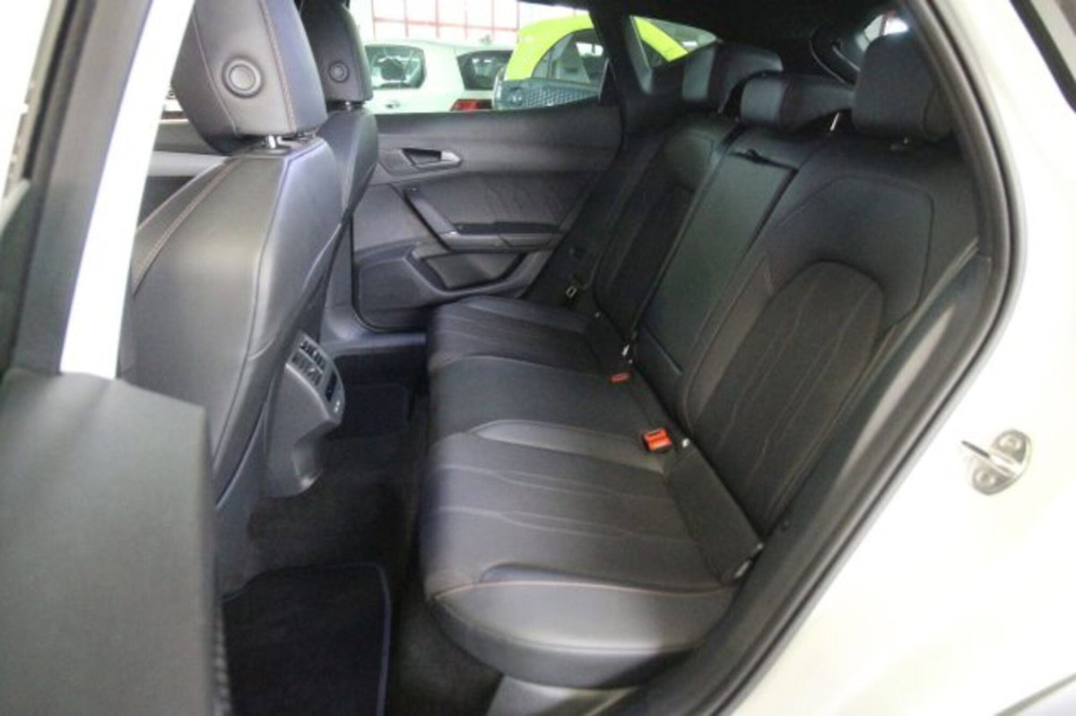Cupra Formentor Formentor 1.4 e-Hybrid DSG (12)