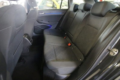 Volkswagen Golf Variant 2.0 TDI SCR DSG Life (12)