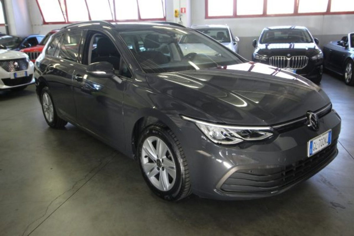 Volkswagen Golf Variant 2.0 TDI SCR DSG Life (3)
