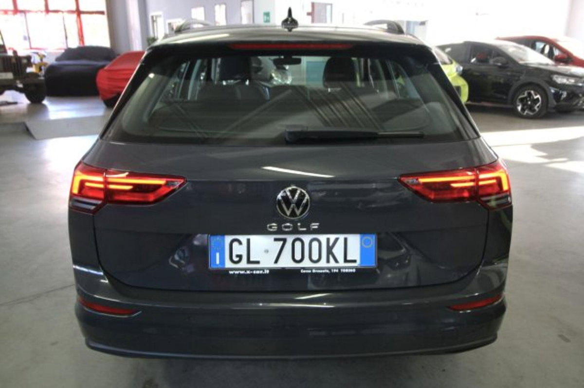 Volkswagen Golf Variant 2.0 TDI SCR DSG Life (6)