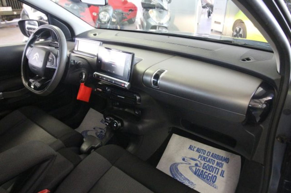 Citroen C4 Cactus BlueHDi 100 S&S ETG6 Shine (10)