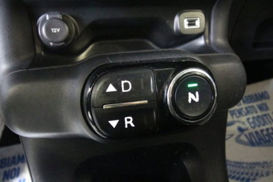 Citroen C4 Cactus BlueHDi 100 S&S ETG6 Shine (14)