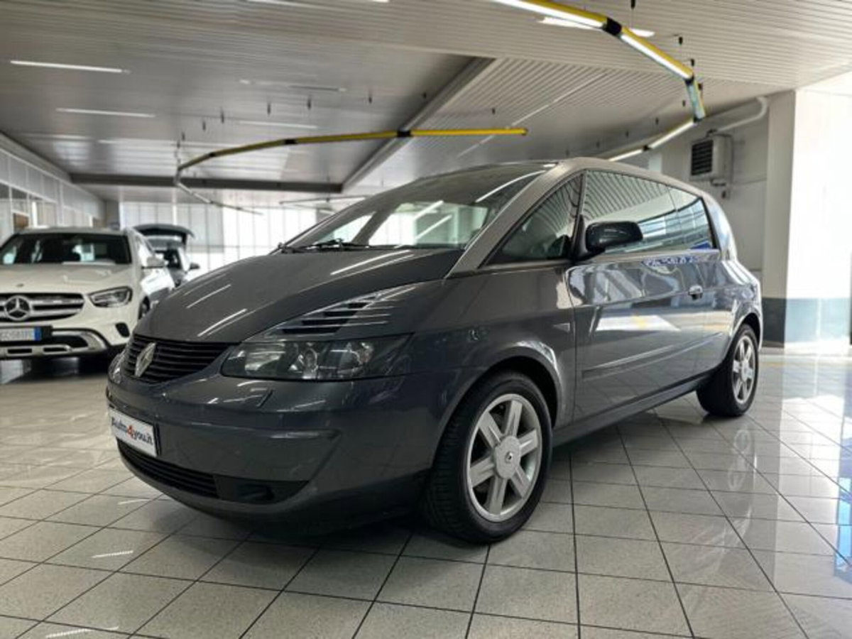 Renault Avantime V6 24V Privilège (2)