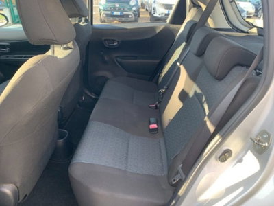 Toyota Yaris 1.0 5 porte Active (10)