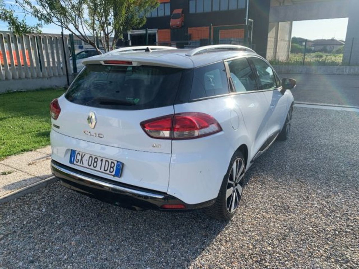 Renault Clio Sporter 1.5 dCi 8V 90CV EDC Energy (4)