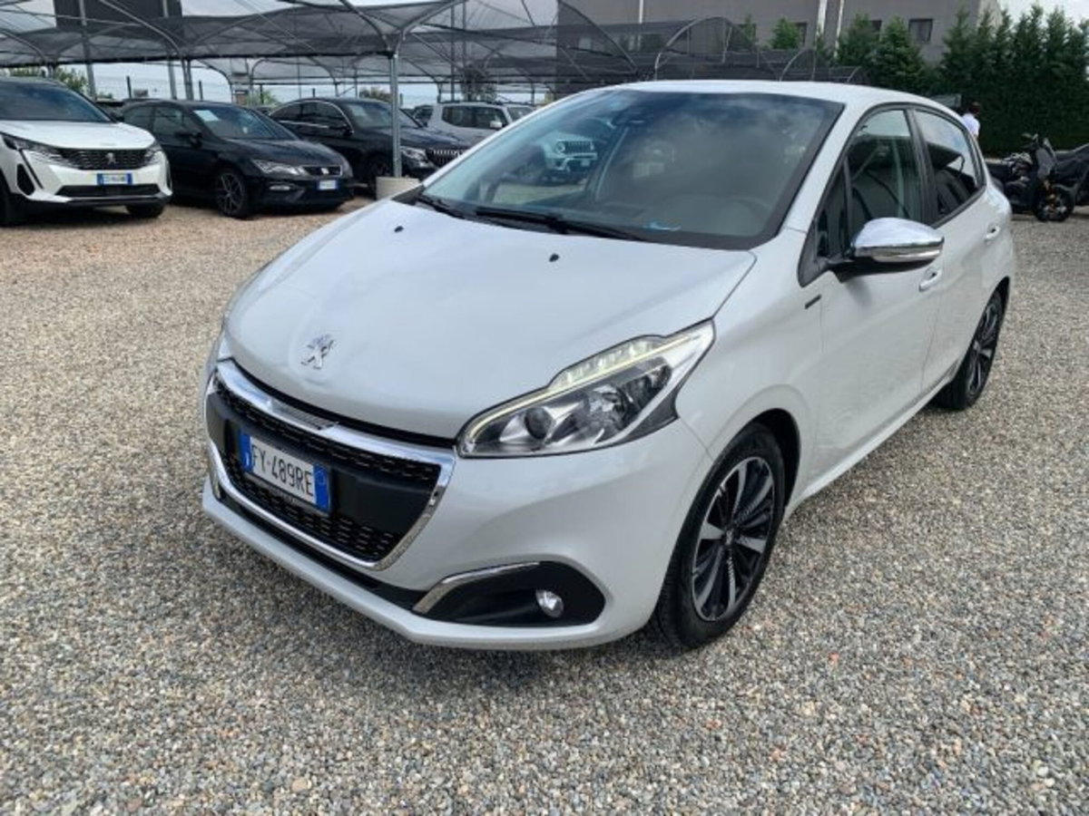 Peugeot 208 82 Stop&Start 5 porte Signature